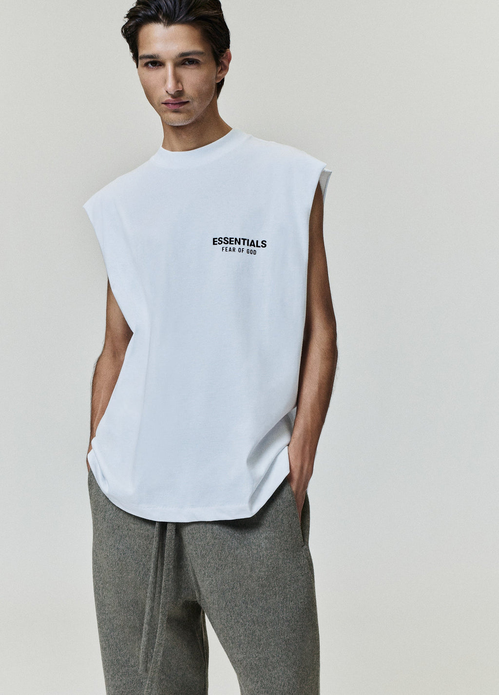 Essentials FW26 Classic Cut-Off